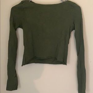 Cropped army green long sleeve top